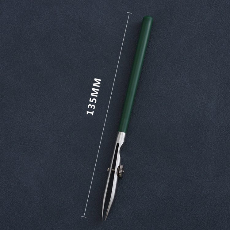 Chiều dài bút lăn sơn 13cm nhỏ gọn dễ dùng