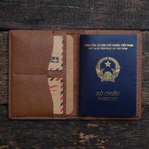 Mẫu thiết kế bìa da passport với thiết kế đơn giản đa dụng